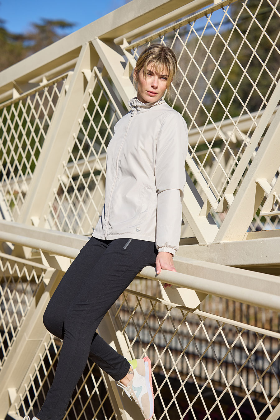 coleccion mujer deporte 2024 coleccion mujer deporte 2024